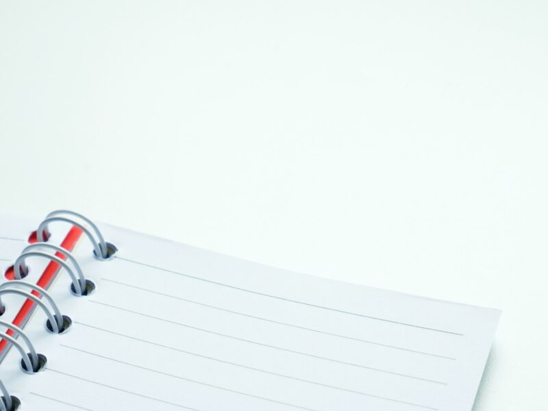 Habit tracker bullet journal : comment en créer un qui fonctionne vraiment (+ modèle à imprimer)