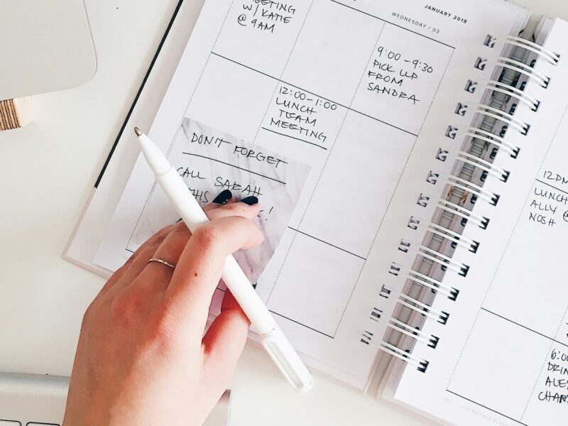 Planning semaine à imprimer : 5 templates PDF gratuits (et comment choisir le bon)